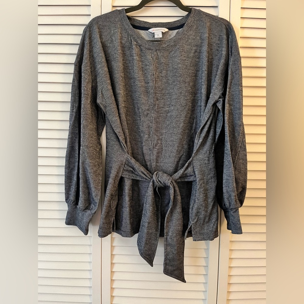 Liz Claiborne tie front navy striped shirt XL